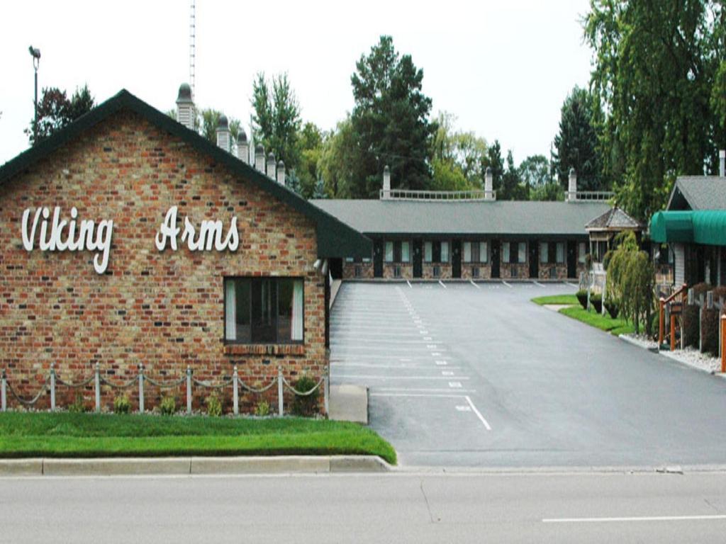 Viking Arms Inn - Ludington Exteriör bild